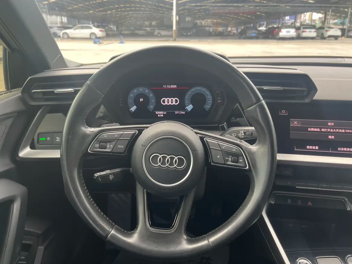 Audi A3 2022 г. 92053 км. — фото 12