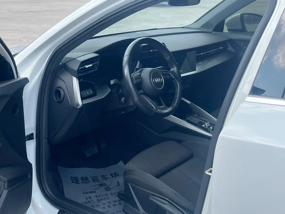Audi A3 2022 г. 92053 км. — фото 13