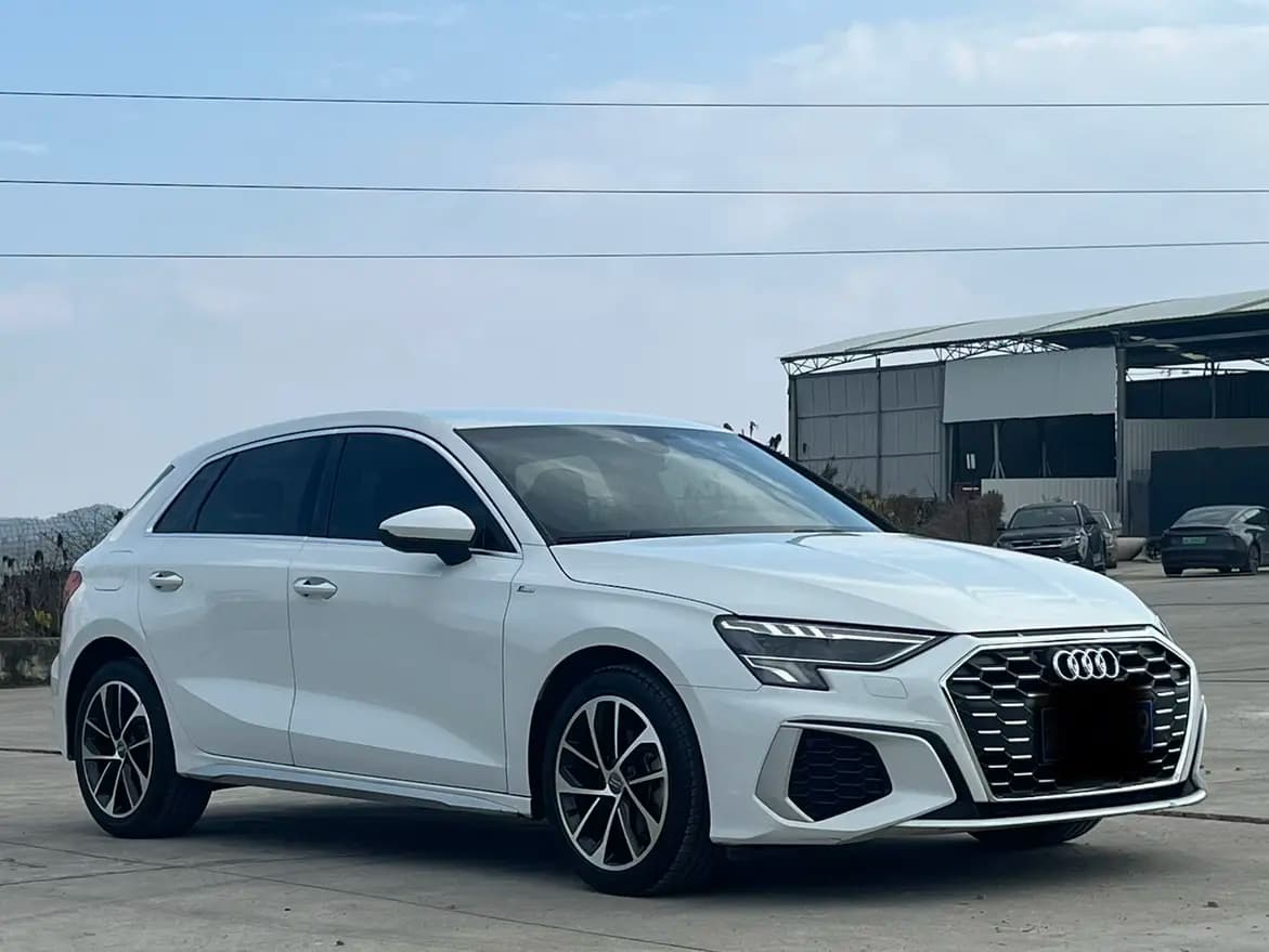 Audi A3 2022 г. 92053 км. — фото 3