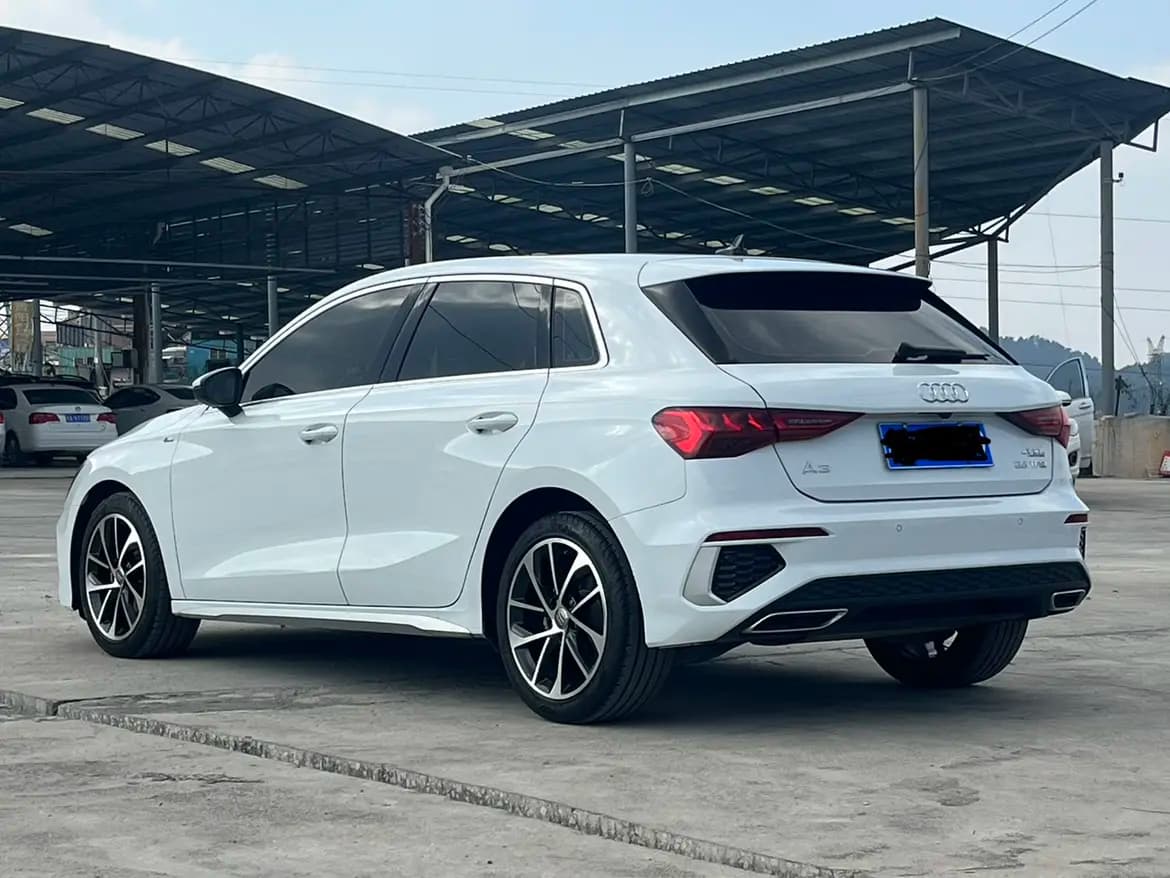 Audi A3 2022 г. 92053 км. — фото 4