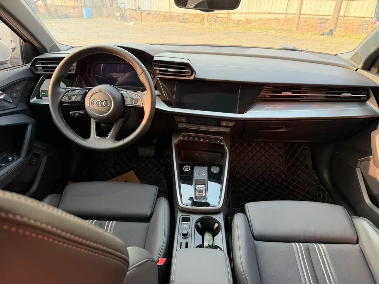 Audi A3 2024 г. 27358 км. — фото 9