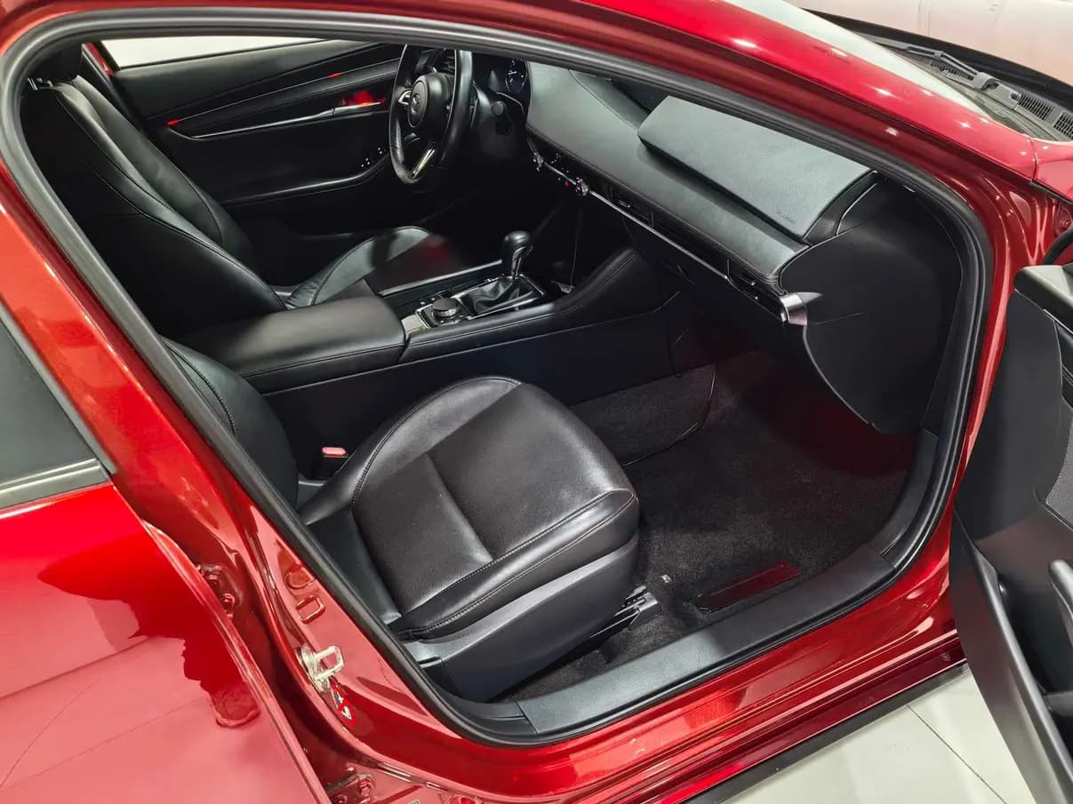 Mazda Axela 2022 г. 29835 км. — фото 18