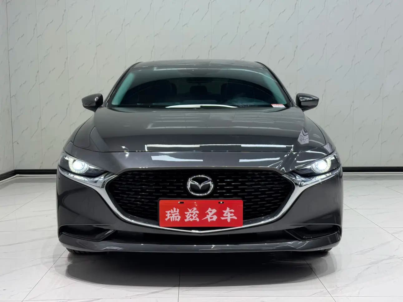 Mazda Axela 2022 г. 30074 км. — фото 2