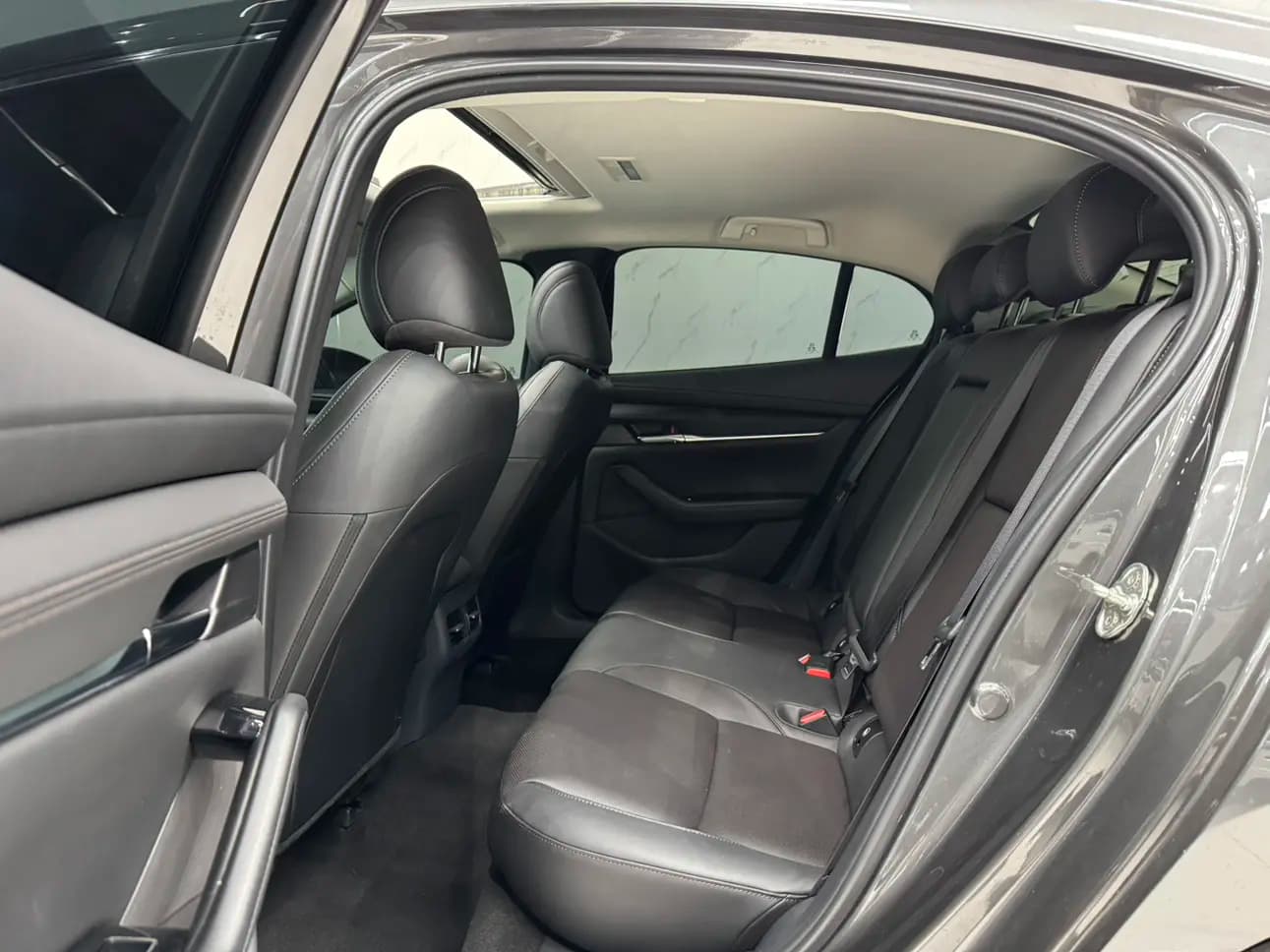 Mazda Axela 2022 г. 30074 км. — фото 14
