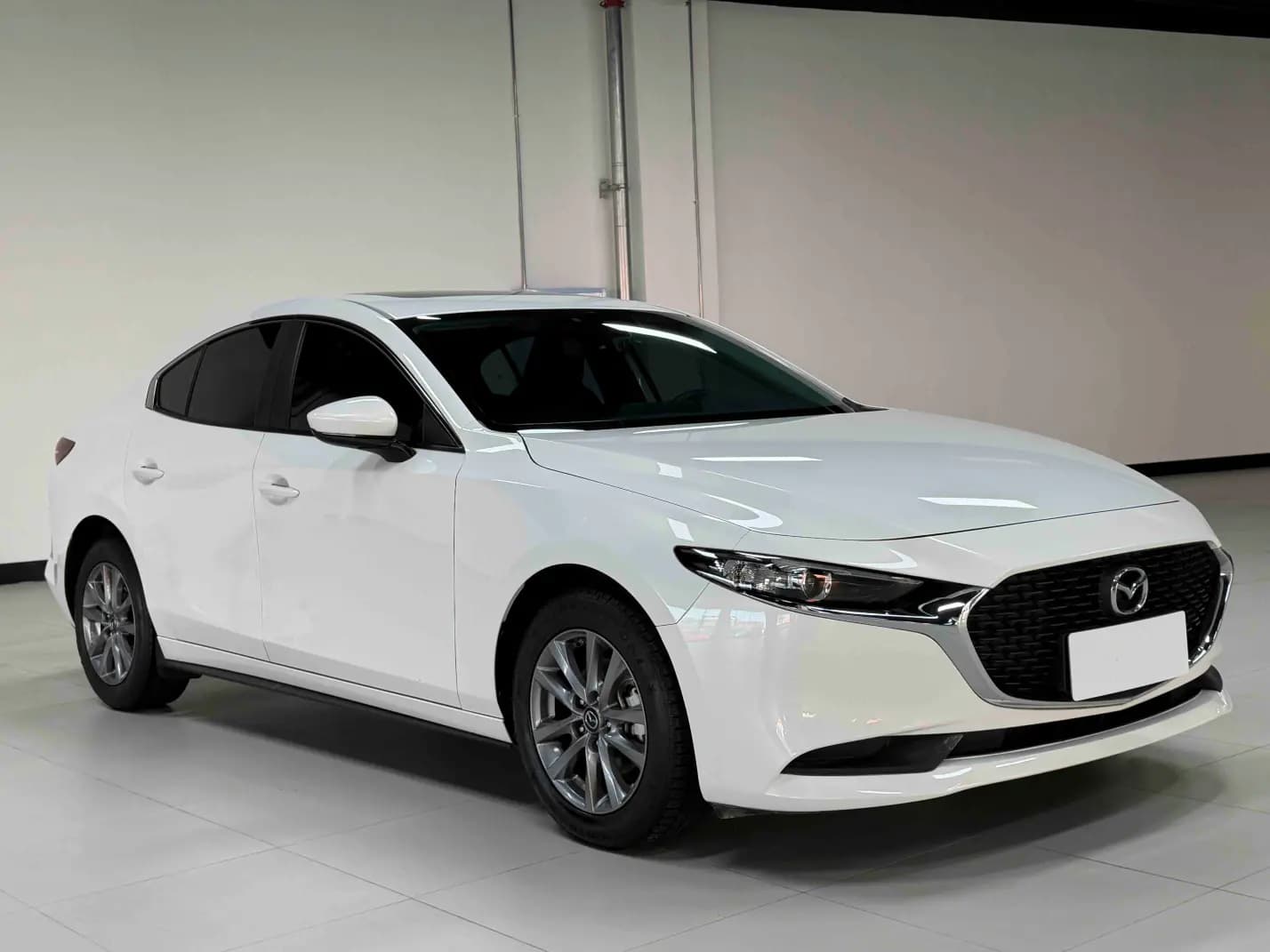Mazda Axela 2021 г. 17075 км. — фото 3