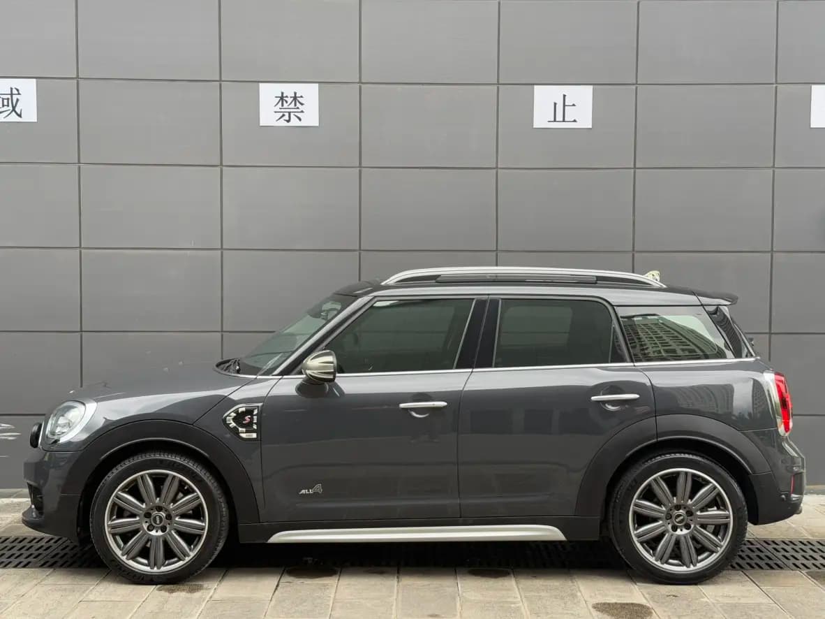 MINI COUNTRYMAN 2021 г. 71779 км. — фото 3