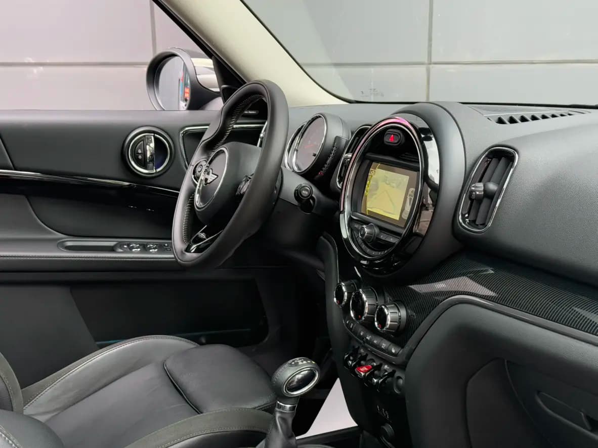 MINI COUNTRYMAN 2021 г. 71779 км. — фото 9