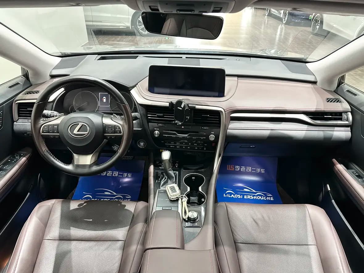 Lexus RX 2021 г. 49083 км. — фото 11