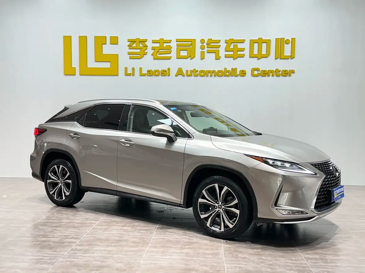 Lexus RX 2021 г. 49083 км. — фото 3