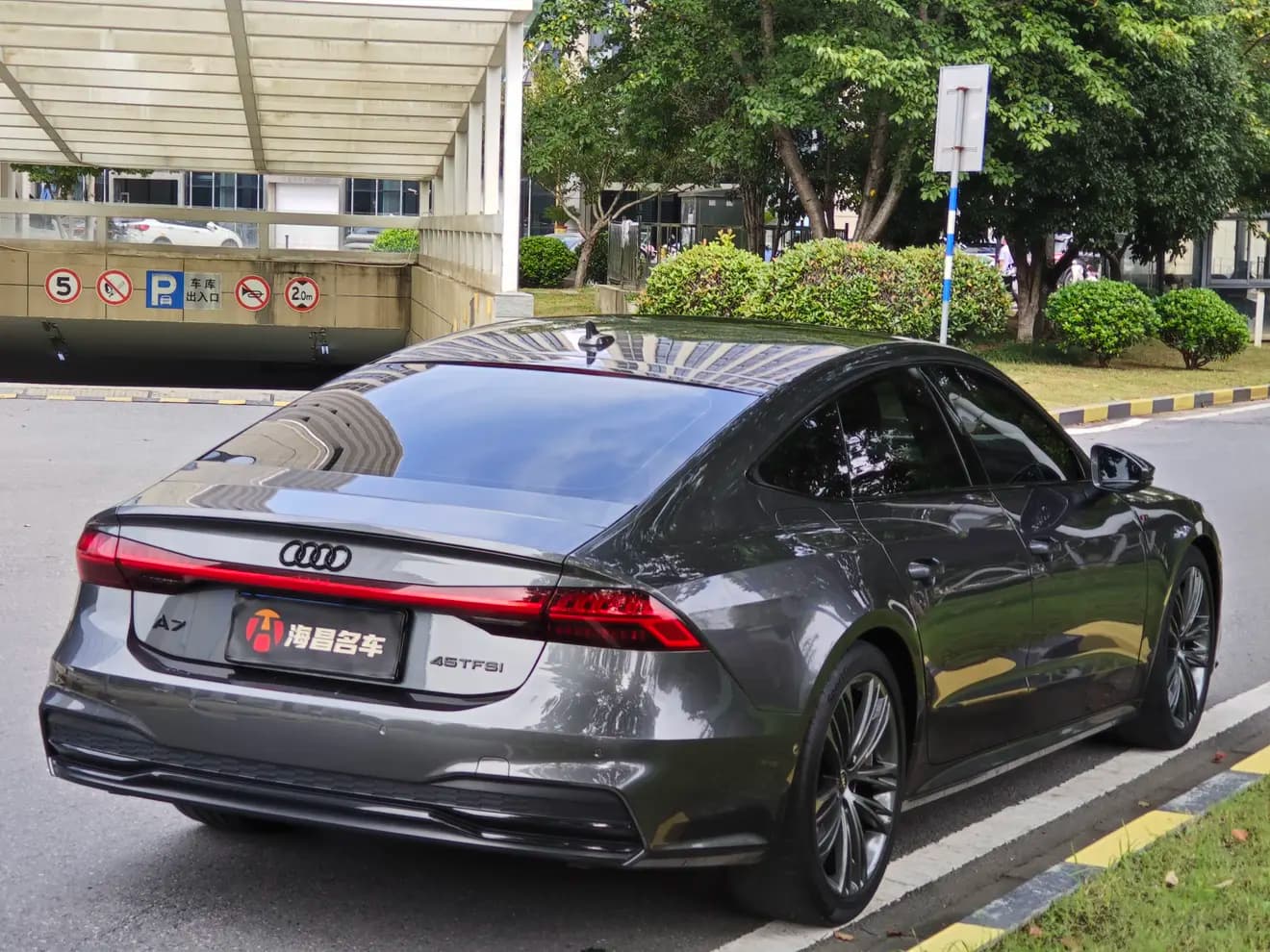 Audi A7 2023 г. 61112 км. — фото 6