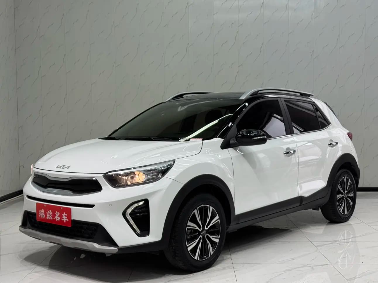 Kia KX1 2022 г. 44081 км.