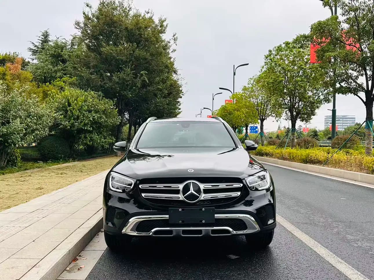 Mercedes-Benz GLC 2022 г. 52130 км. — фото 2