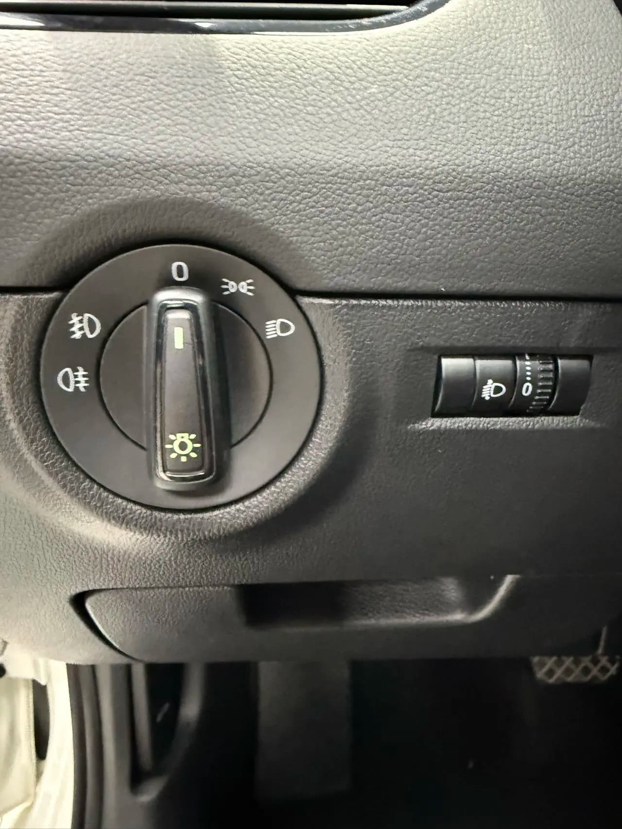 Skoda Octavia 2021 г. 39074 км. — фото 10