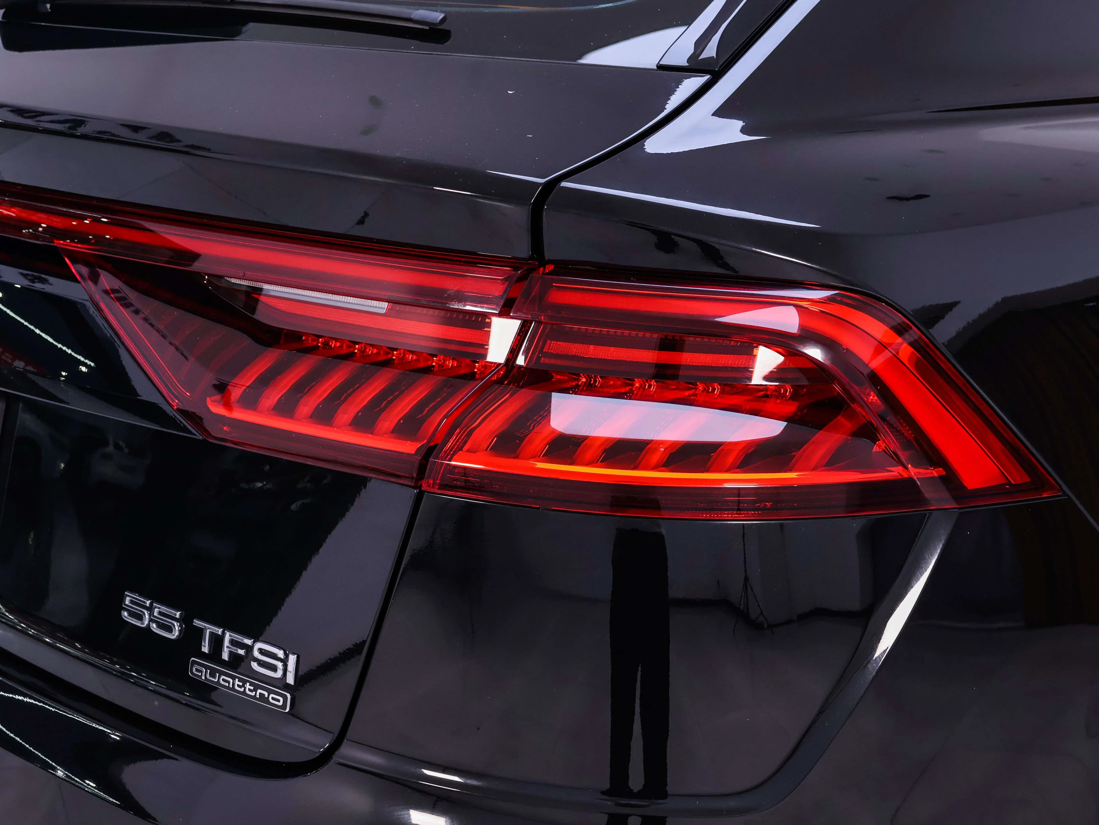 Audi Q8 2023 г. 27942 км. — фото 8