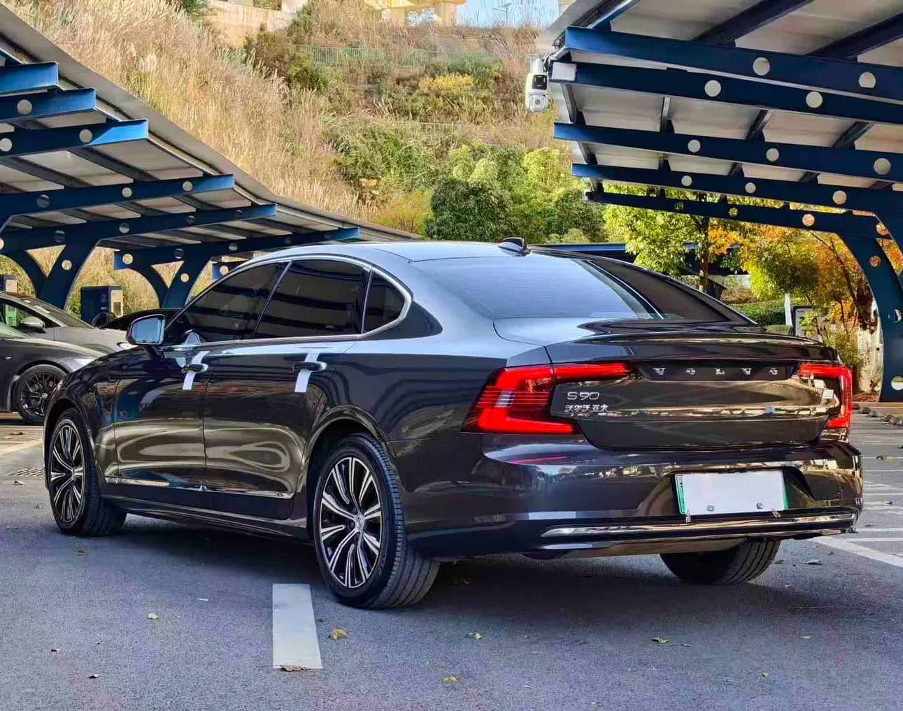 Volvo S90 PHEV 2021 г. 47054 км. — фото 5