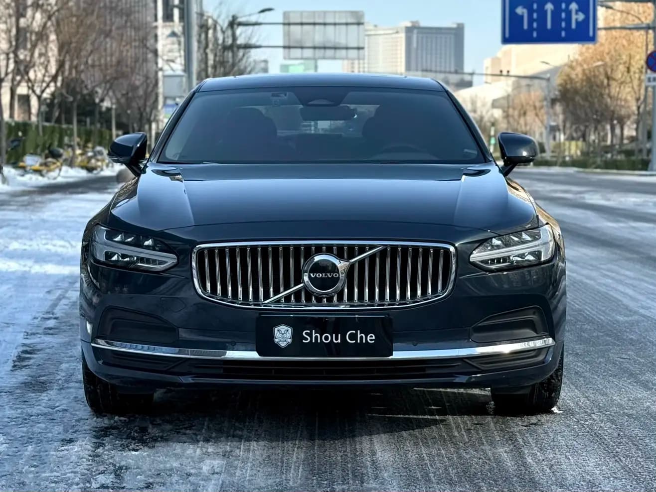 Volvo S90 2023 г. 80139 км. — фото 2