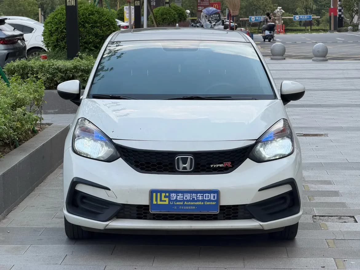 Honda Fit 2022 г. 41010 км. — фото 2