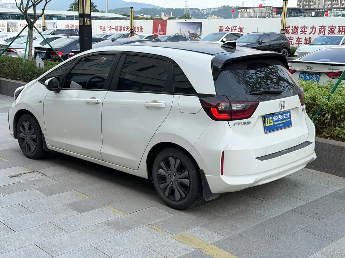 Honda Fit 2022 г. 41010 км. — фото 4