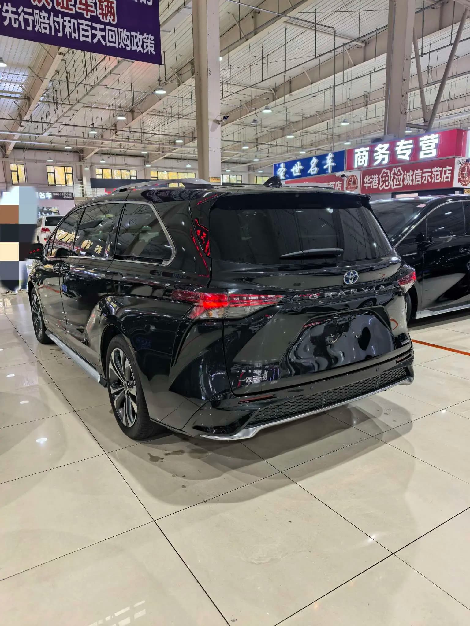 Toyota Granvia 2024 г. 30086 км. — фото 4
