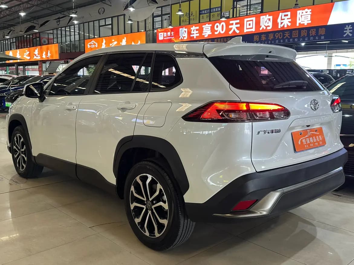 Toyota Frontlander 2022 г. 13500 км. — фото 4