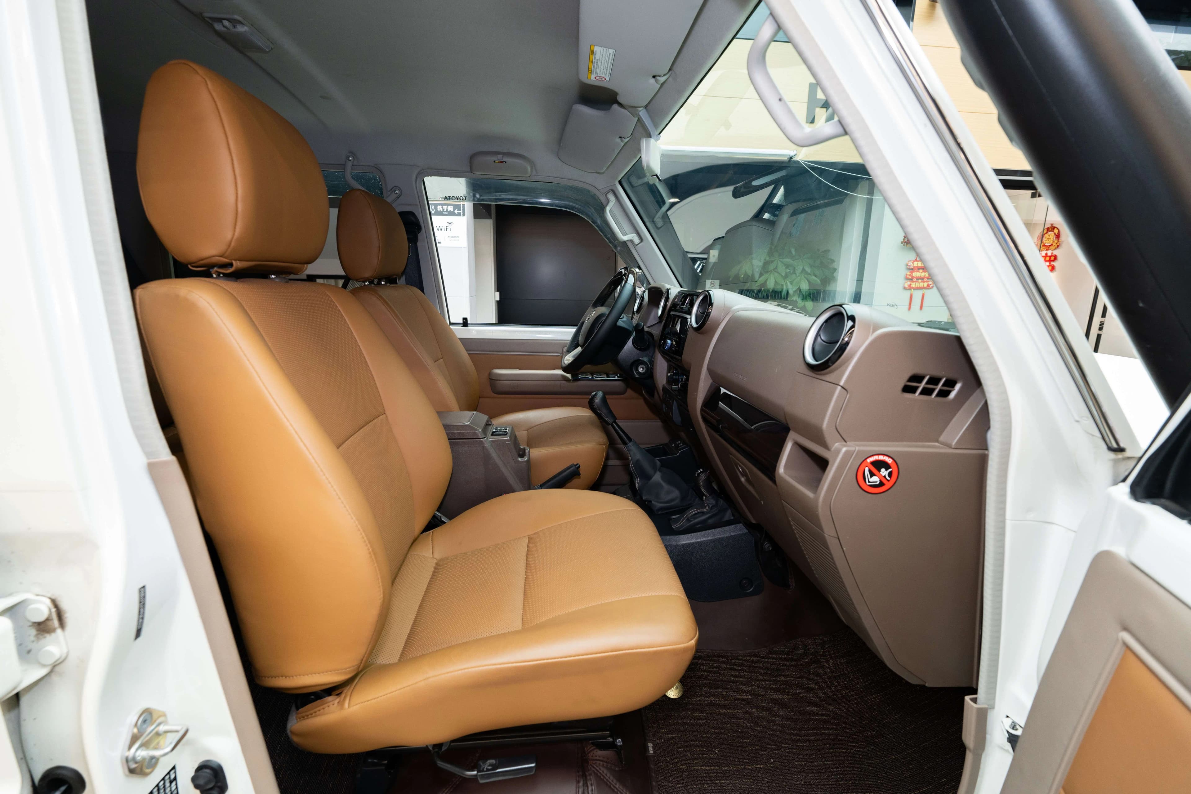 Toyota Land Cruiser 70 Series 2023 г. 7098 км. — фото 11