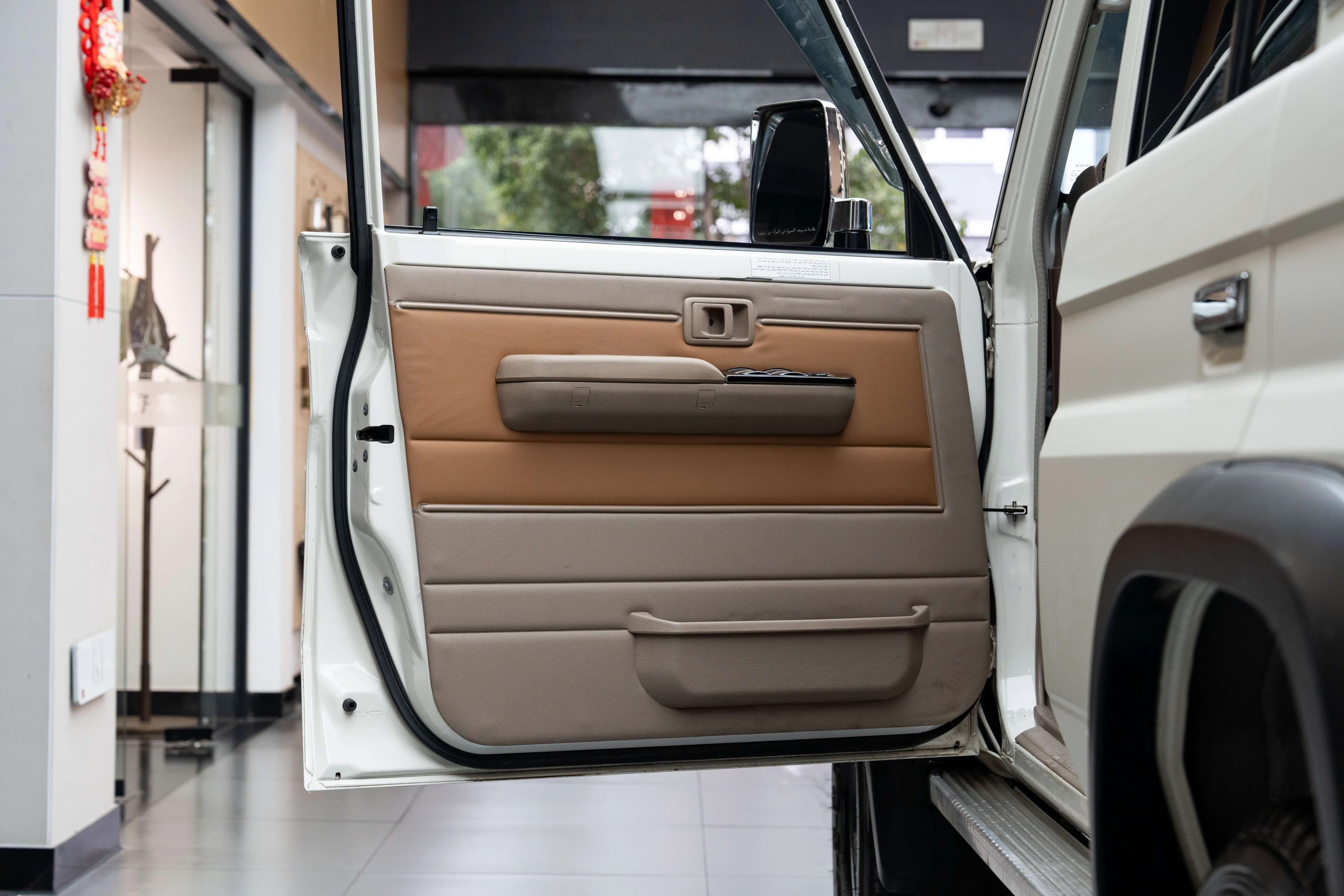 Toyota Land Cruiser 70 Series 2023 г. 7098 км. — фото 14