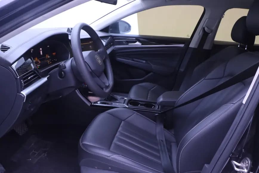Volkswagen Passat 2022 г. 89881 км. — фото 8