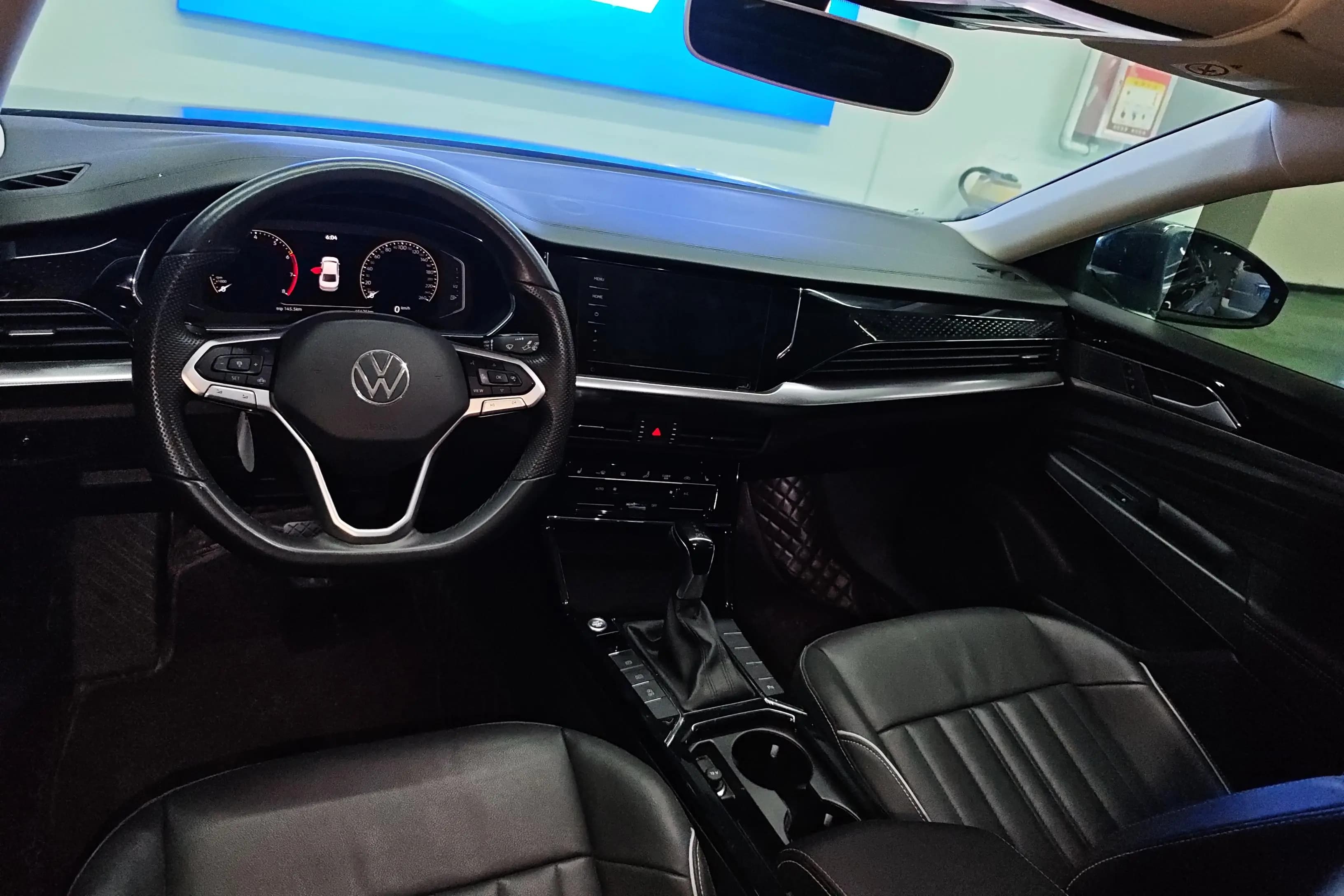 Volkswagen Passat 2022 г. 45782 км. — фото 12