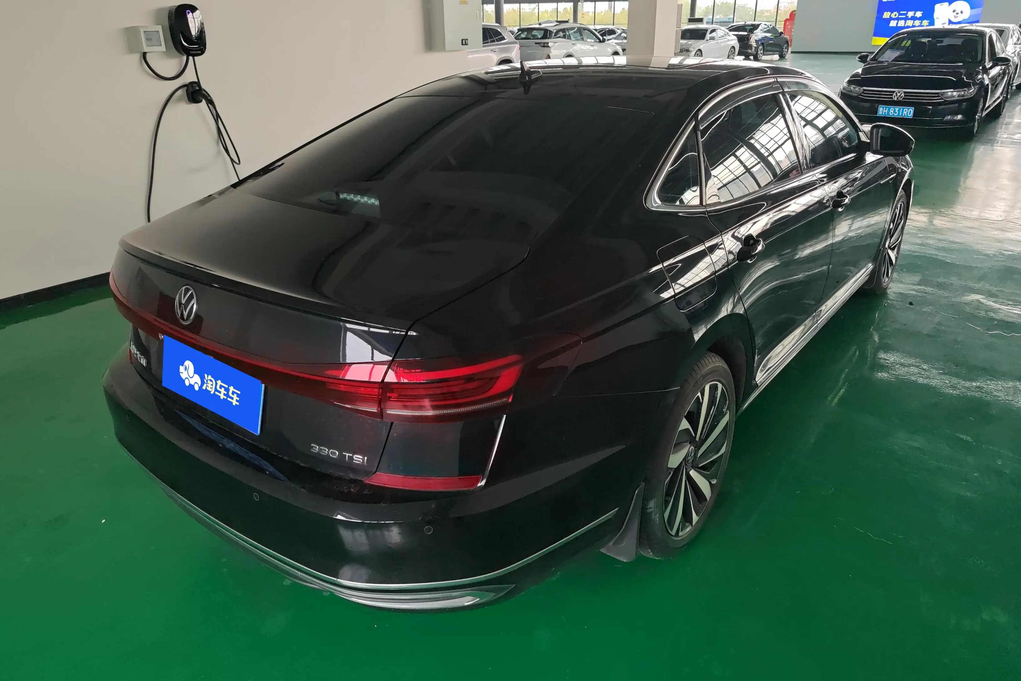 Volkswagen Passat 2022 г. 45782 км. — фото 3