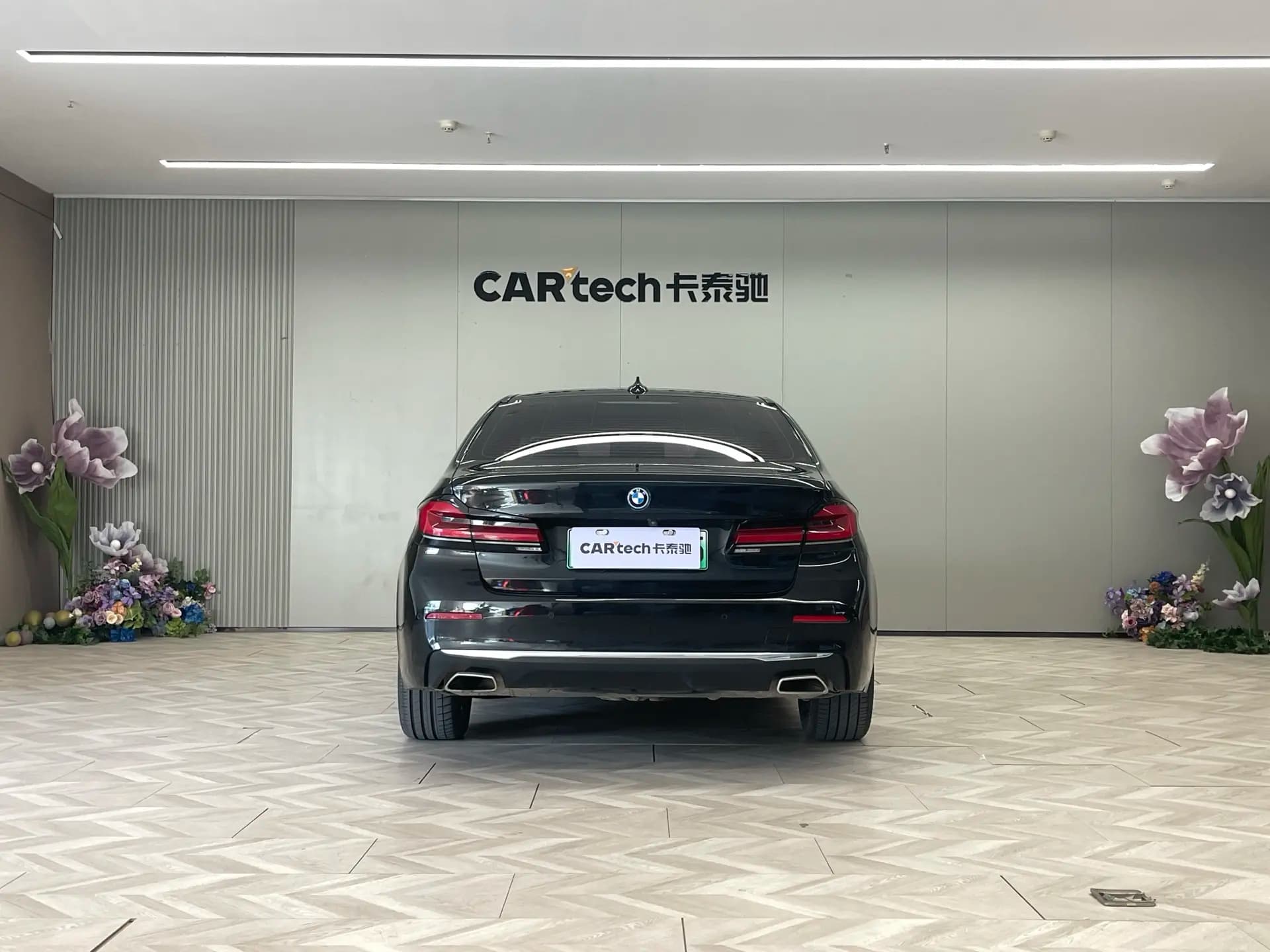 BMW 5 Series PHEV 2022 г. 62124 км. — фото 6