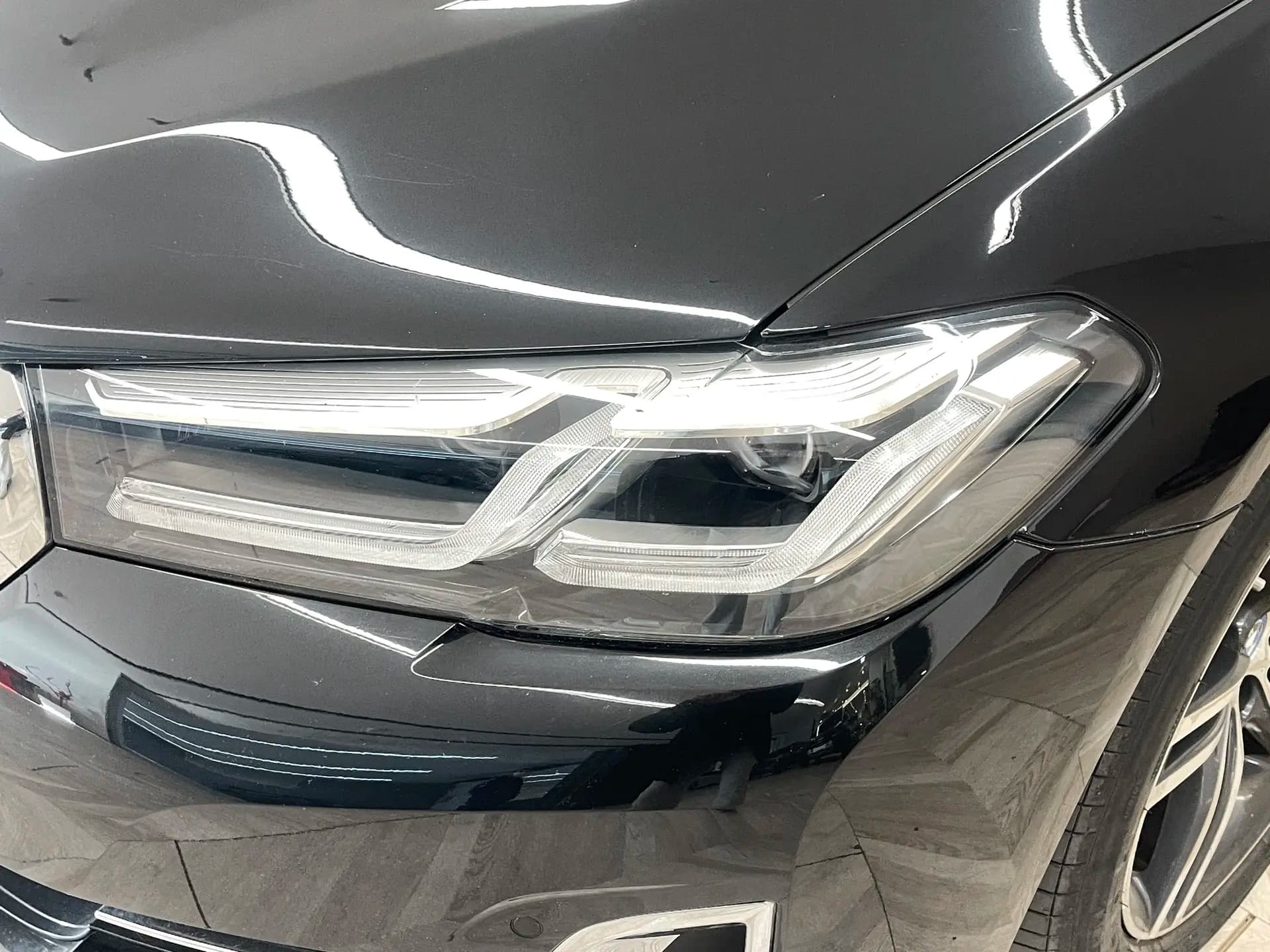 BMW 5 Series PHEV 2022 г. 62124 км. — фото 9