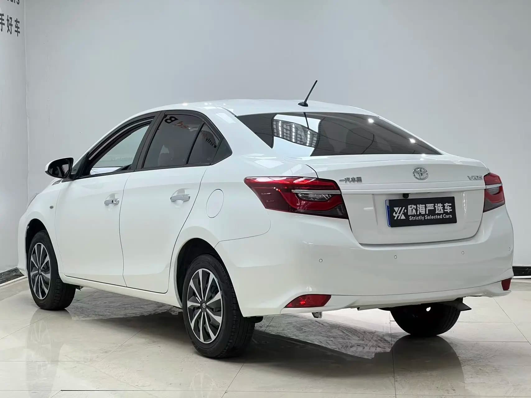 Toyota Vios 2022 г. 17773 км. — фото 4