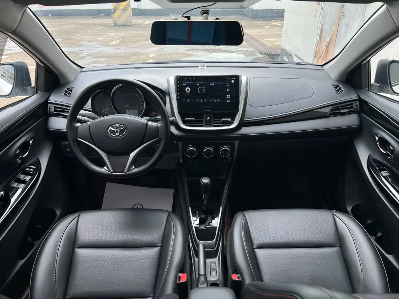 Toyota Yaris L 2021 г. 21028 км. — фото 6