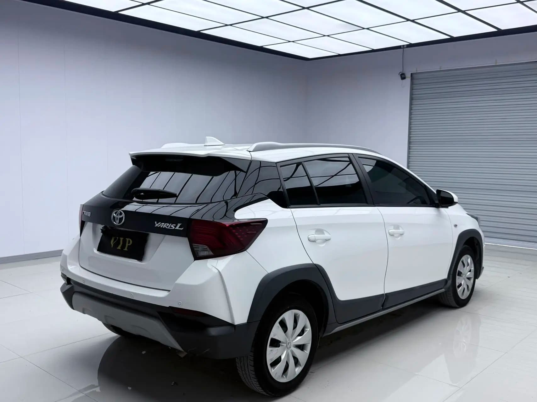 Toyota Yaris L 2022 г. 38032 км. — фото 6