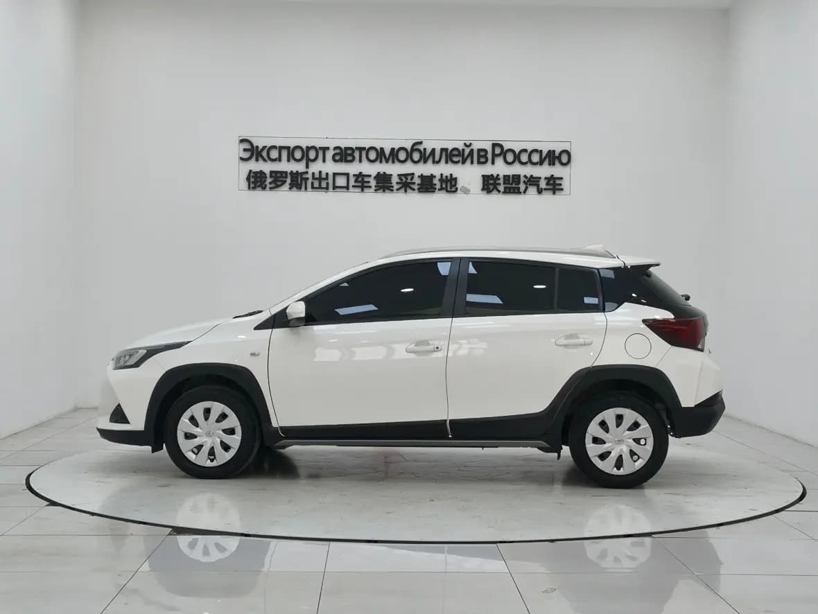 Toyota Yaris L 2022 г. 28033 км. — фото 4