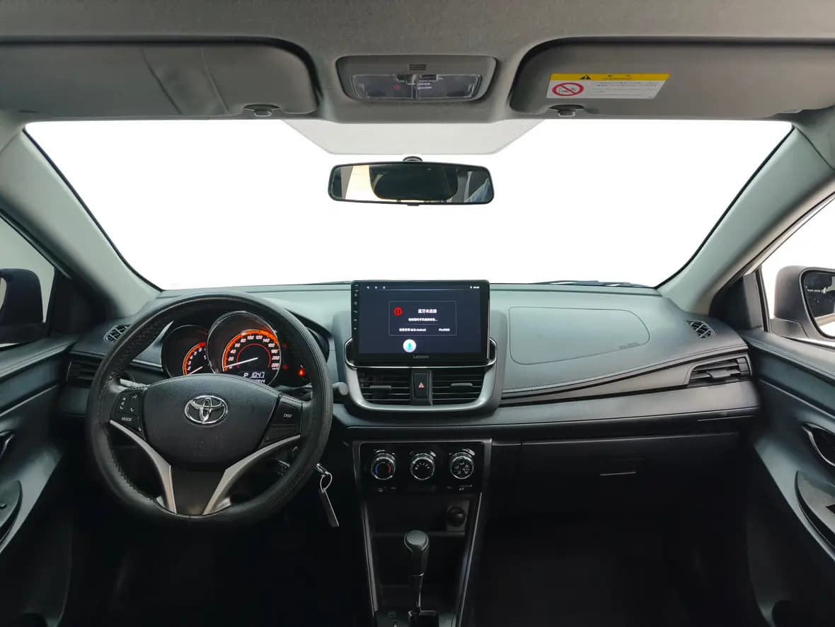 Toyota Yaris L 2022 г. 28033 км. — фото 10