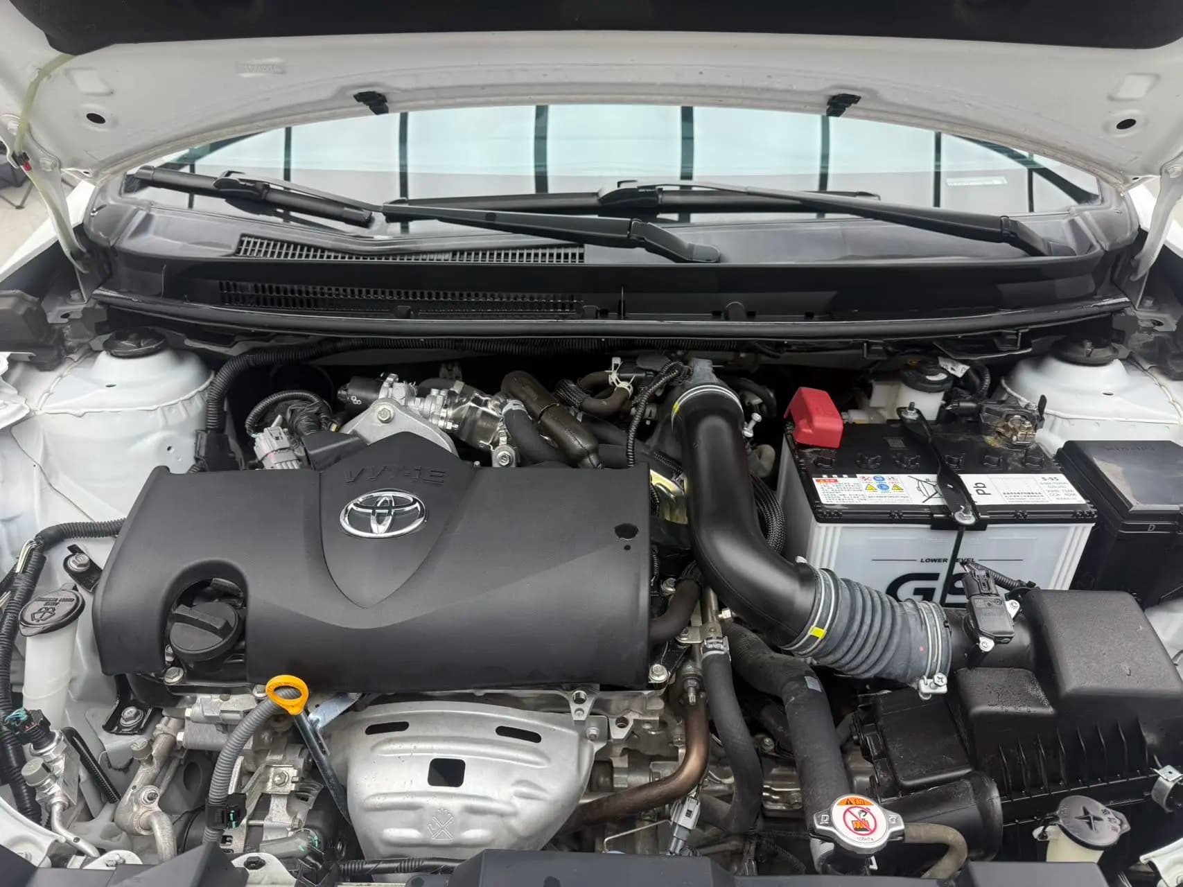 Toyota Yaris L 2022 г. 37036 км. — фото 7