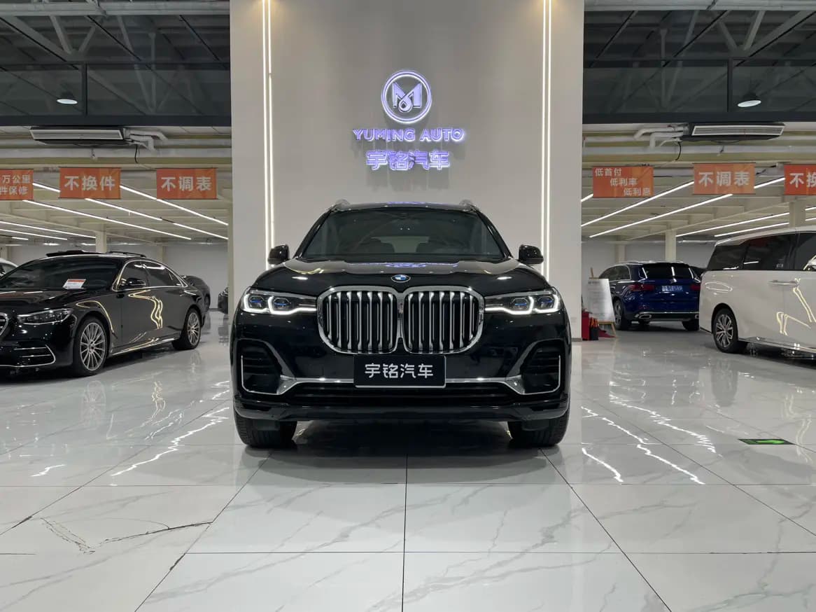BMW X7 2021 г. 49480 км. — фото 2
