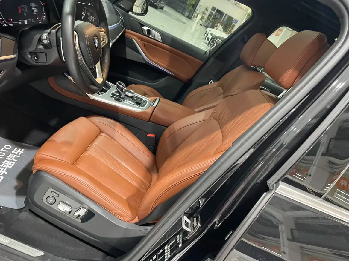 BMW X7 2021 г. 49480 км. — фото 26