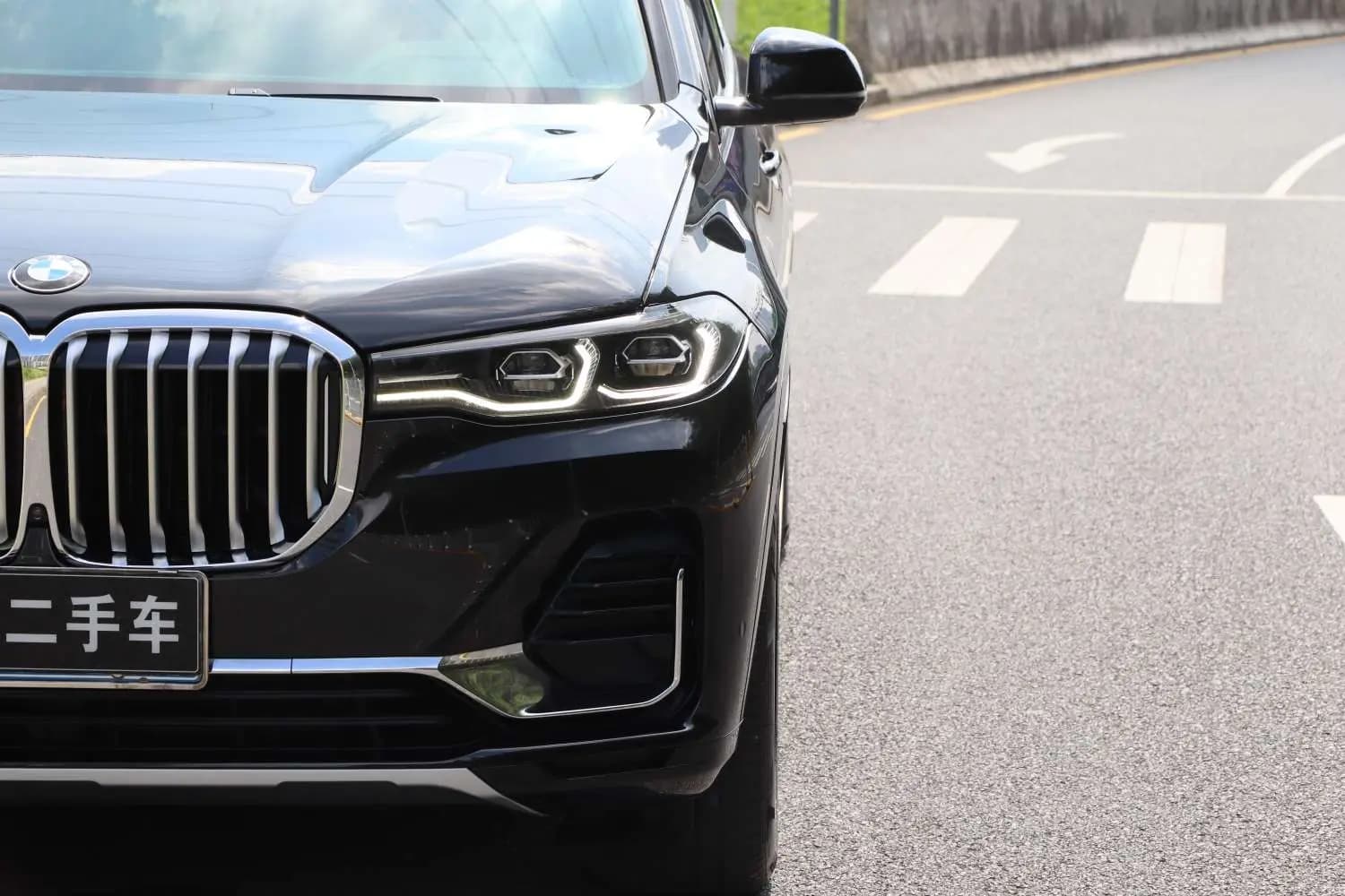 BMW X7 2021 г. 80081 км. — фото 9