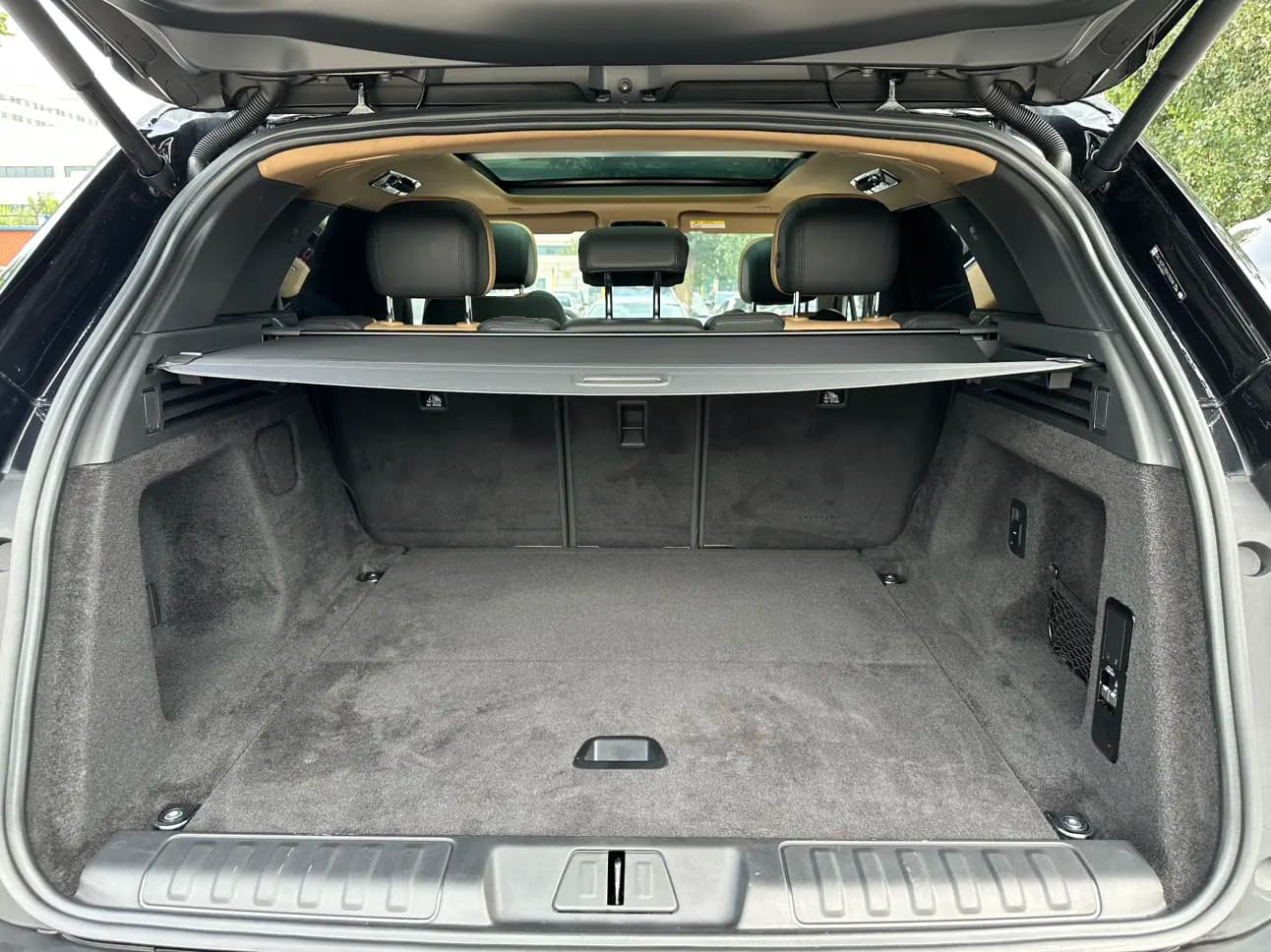 Land Rover Range Rover Sport 2024 г. 13037 км. — фото 20