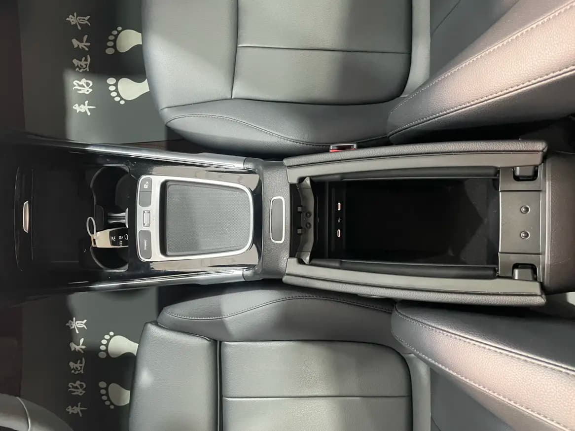 Mercedes-Benz GLB 2024 г. 20485 км. — фото 14
