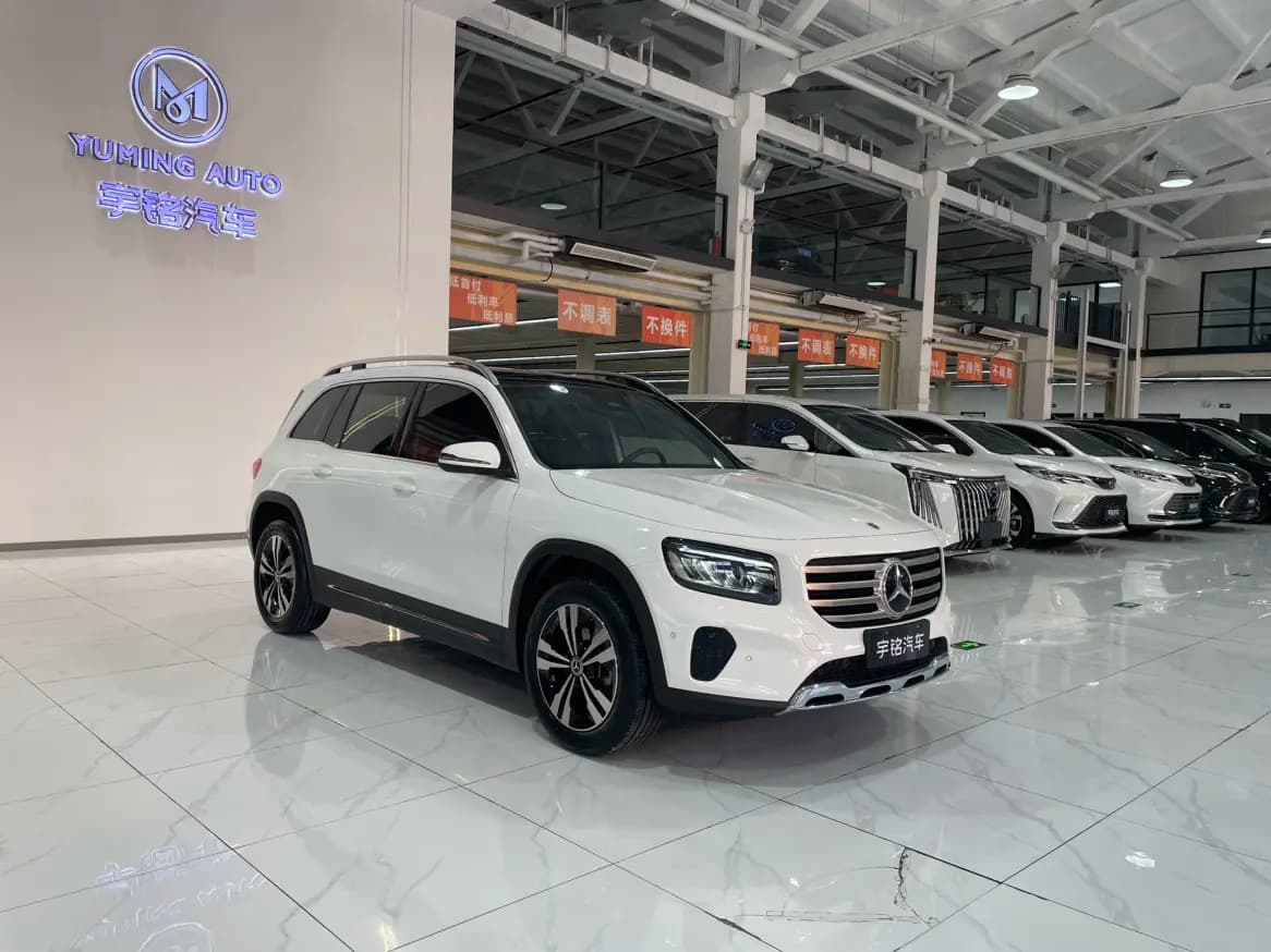 Mercedes-Benz GLB 2024 г. 20485 км. — фото 3