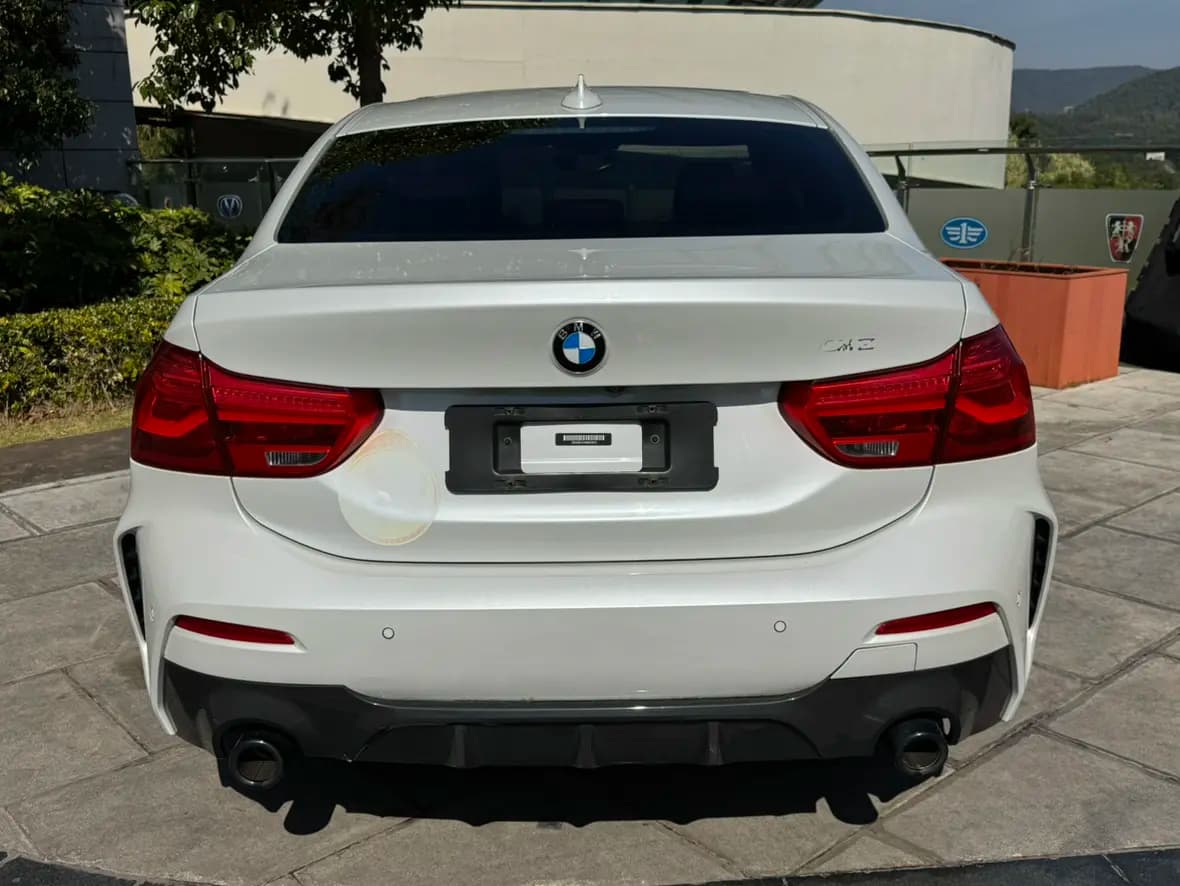 BMW 1 Series 2021 г. 55068 км. — фото 5