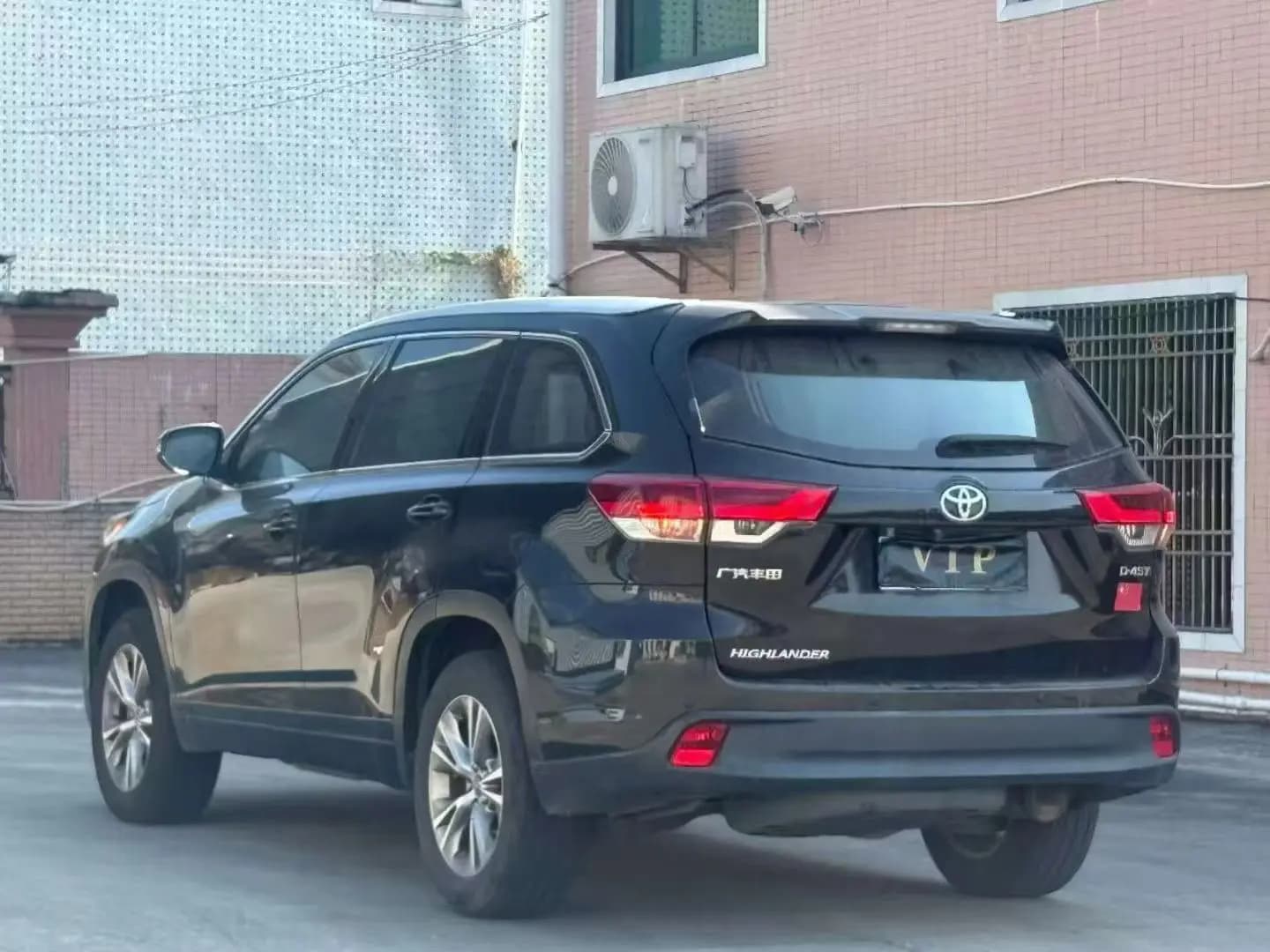 Toyota Highlander 2021 г. 60112 км. — фото 3