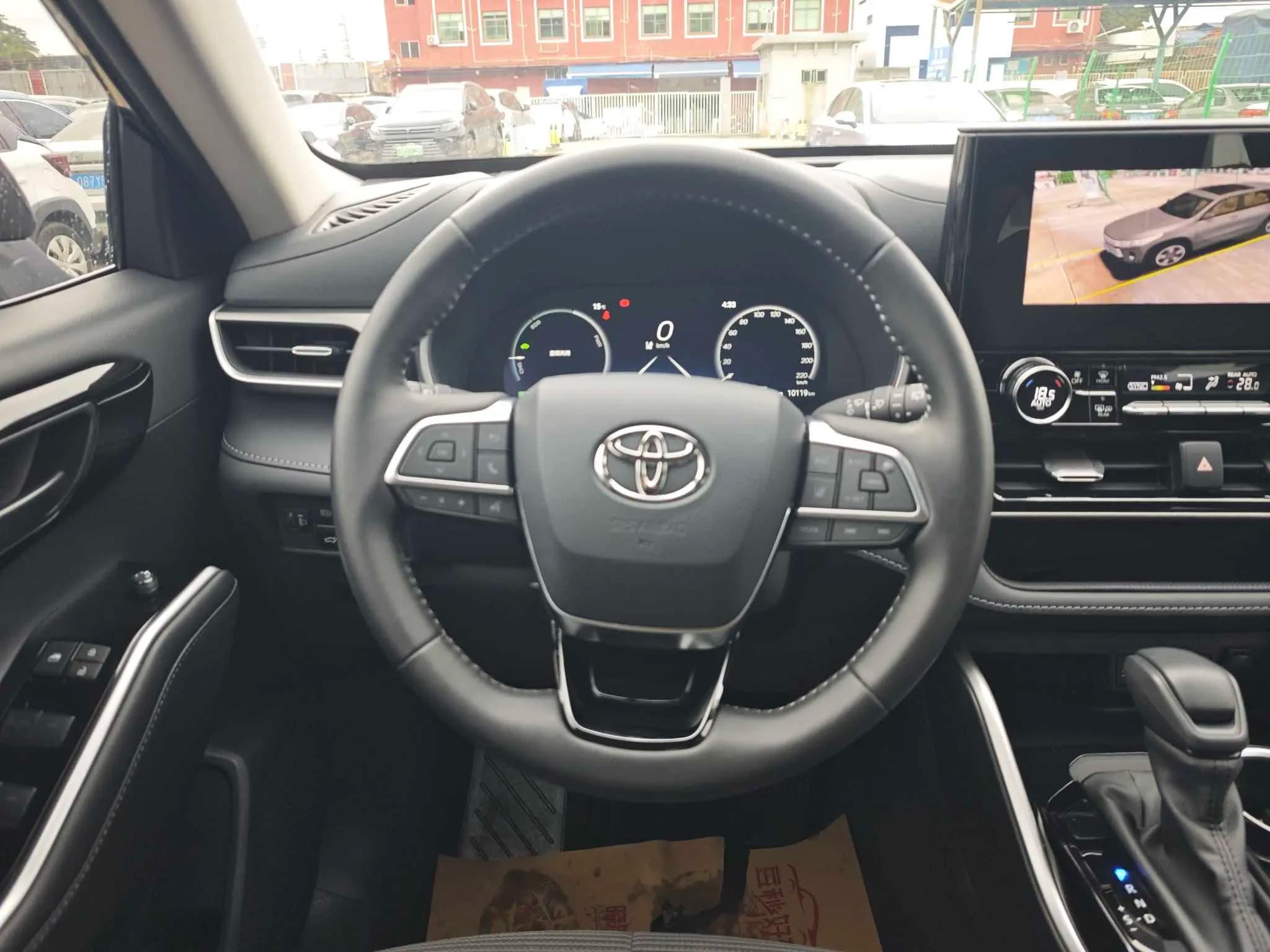 Toyota Highlander 2025 г. 10113 км. — фото 14