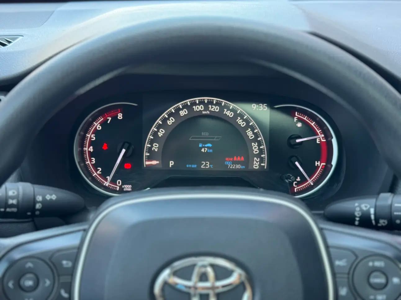 Toyota RAV4 2022 г. 72084 км. — фото 6