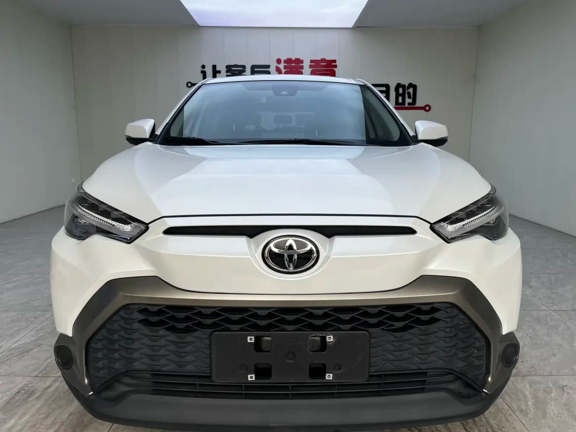 Toyota Frontlander 2022 г. 42047 км. — фото 2