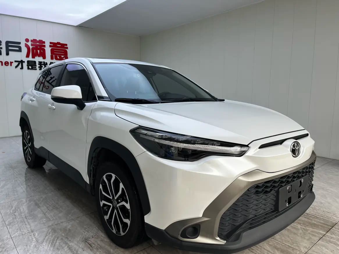 Toyota Frontlander 2022 г. 42047 км. — фото 3