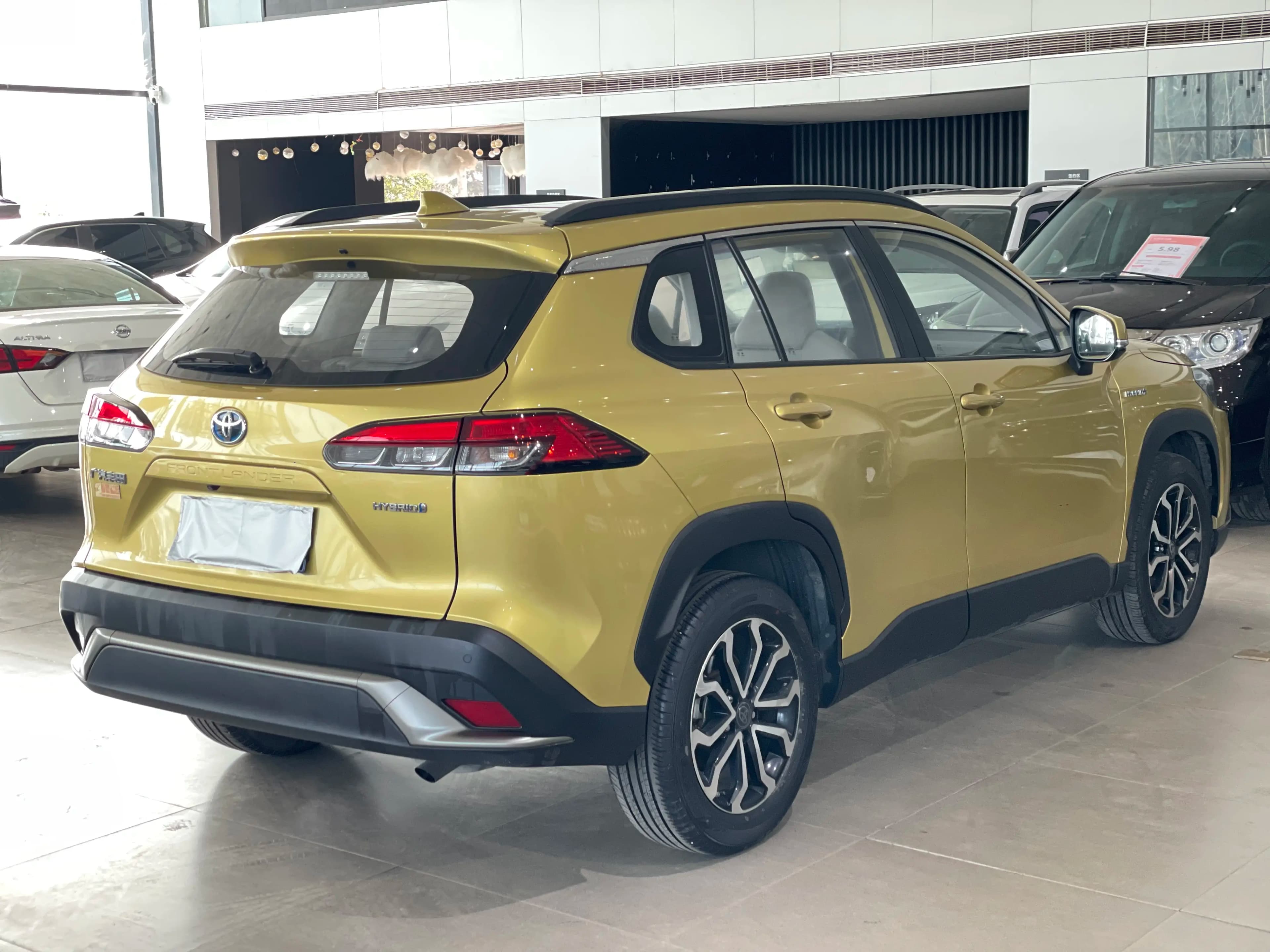 Toyota Frontlander 2023 г. 17070 км. — фото 4